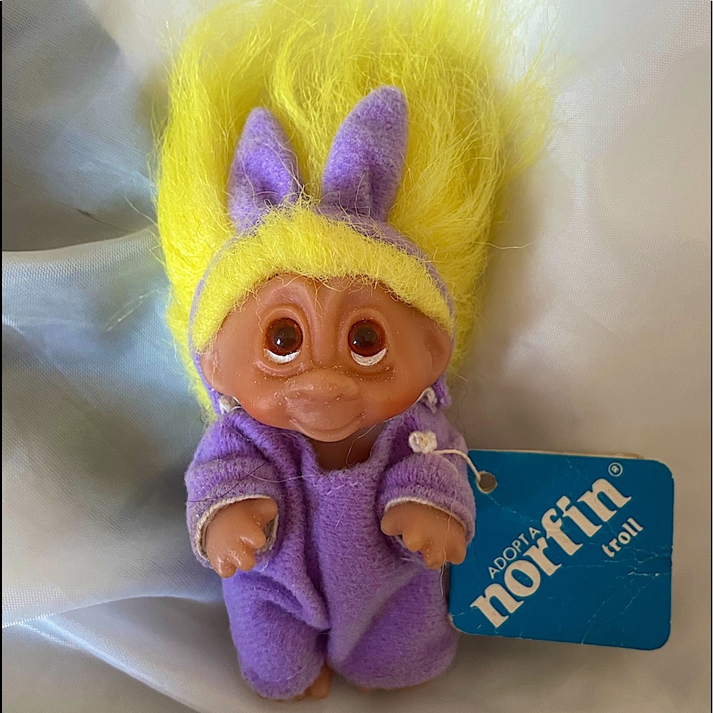 Vintage DAM 1985 Thomas Norfin ‘Adopt a Norfin’ Easter Bunny Troll Doll with Tag